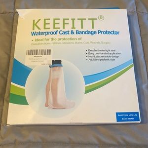 Waterproof cast protector